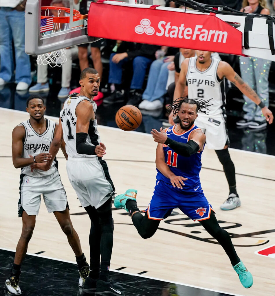 Jalen Brunson, the Knicks and fans toast title and blast Wemby Jalen Brunson, the Knicks and fans toast title and blast Wemby