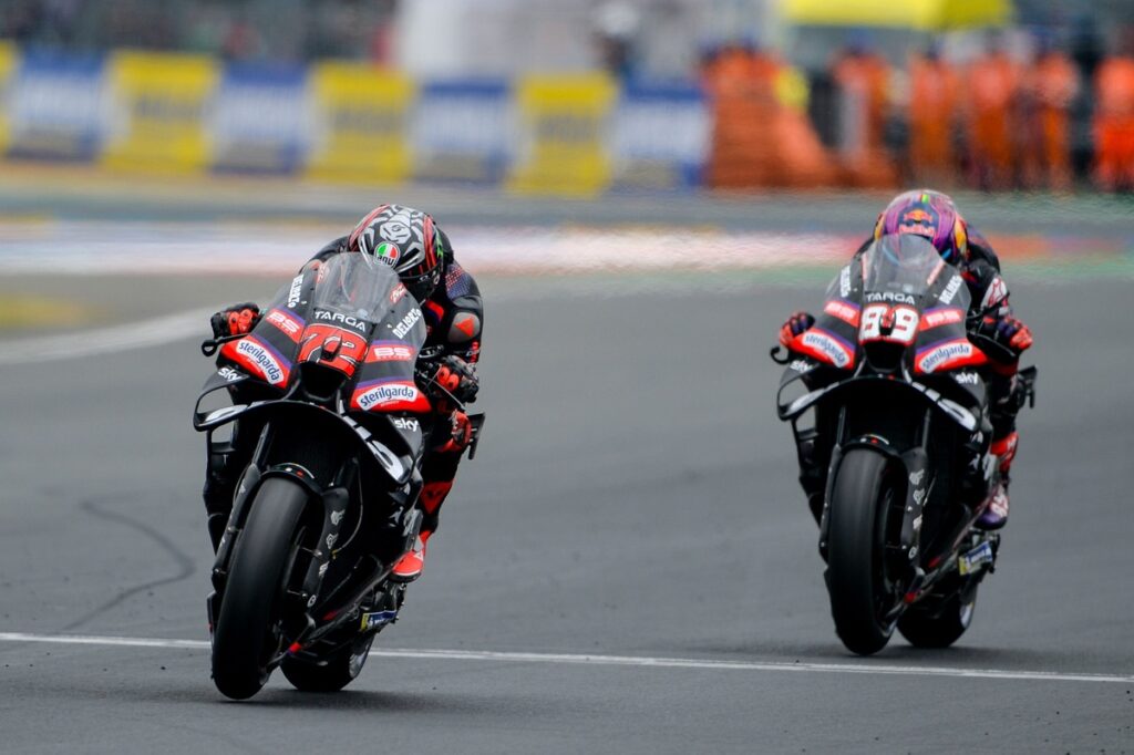 How Martin and Bezzecchi differ in fight for MotoGP title How Martin and Bezzecchi differ in fight for MotoGP title