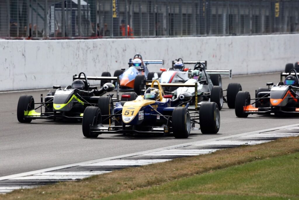 Racing Line spot-on for big rise in Autosport National Rankings Racing Line spot-on for big rise in Autosport National Rankings