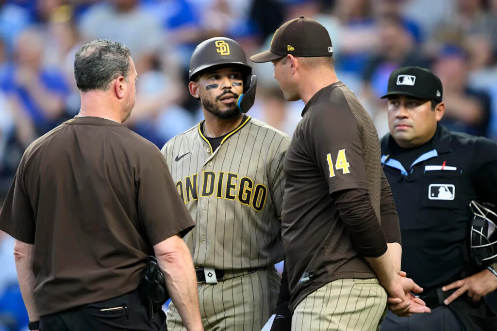Padres Reacts Survey Results: Fans do not see San Diego playing in postseason Padres Reacts Survey Results: Fans do not see San Diego playing in postseason