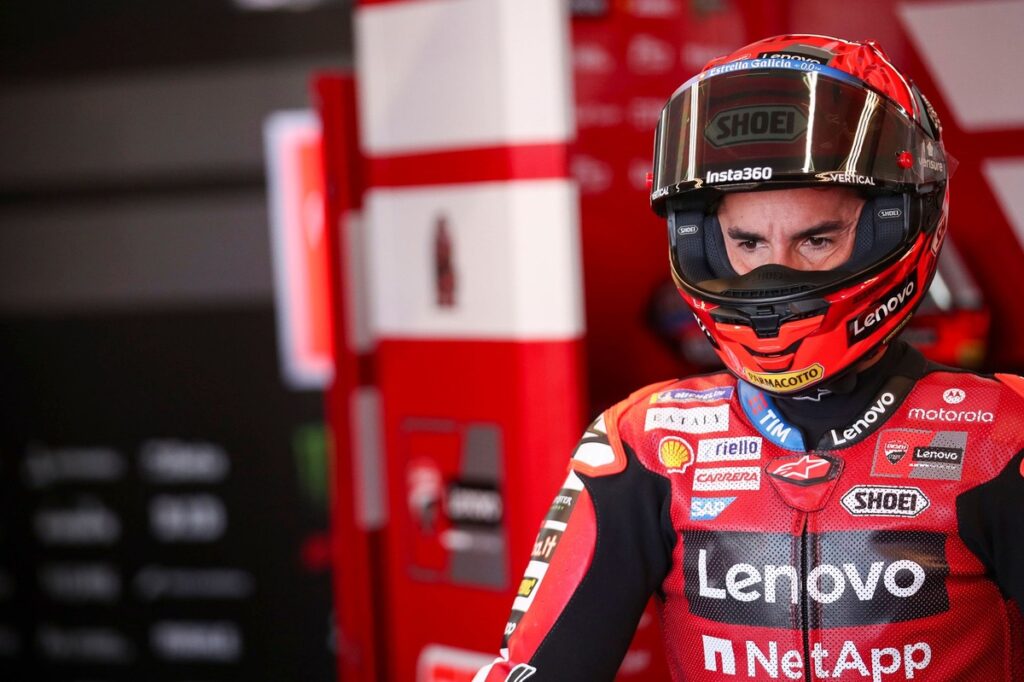 Marquez admits he “didn’t want to walk into the paddock” because he “associated it with pain” Marquez admits he “didn’t want to walk into the paddock” because he “associated it with pain”