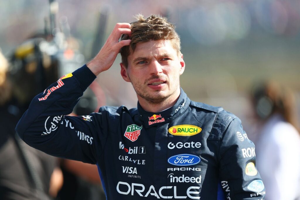 Russell and Hamilton contract renewals reveal the Verstappen-McLaren rumours to be nonsense Russell and Hamilton contract renewals reveal the Verstappen-McLaren rumours to be nonsense