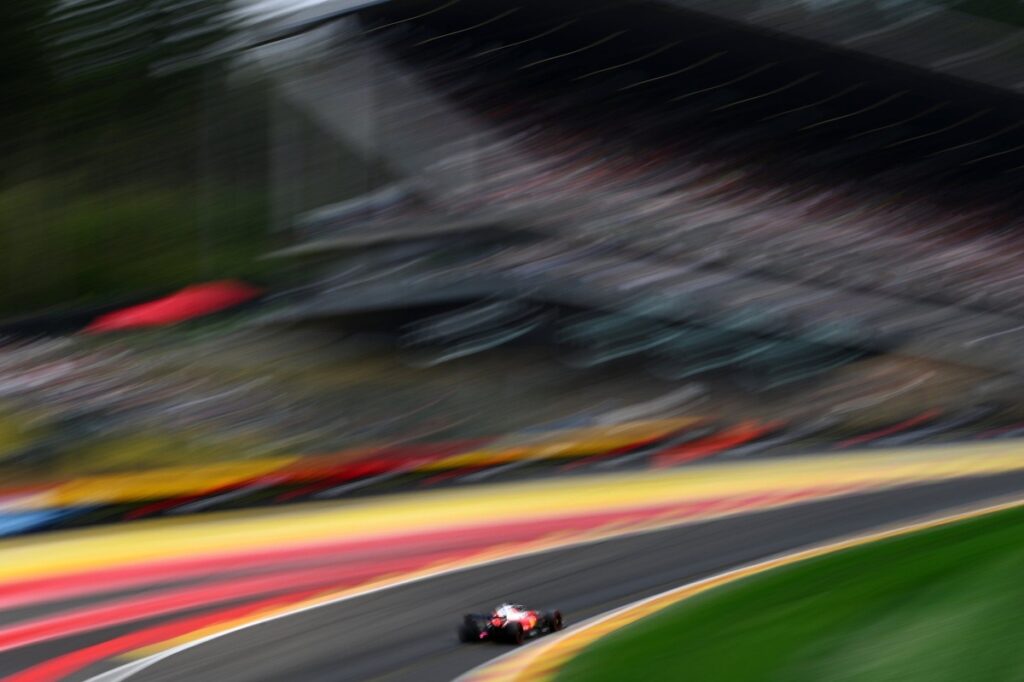 The yellow flag error that caught Leclerc out in Belgian GP qualifying The yellow flag error that caught Leclerc out in Belgian GP qualifying