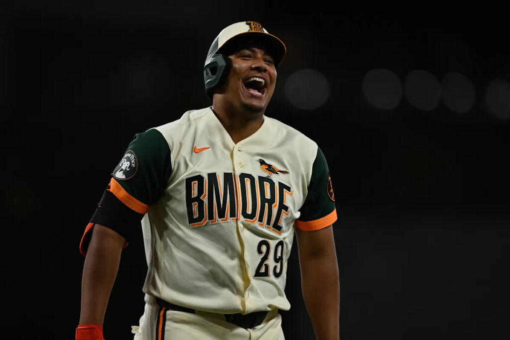 Samuel Basallo leads Orioles to victory with 8th inning homer