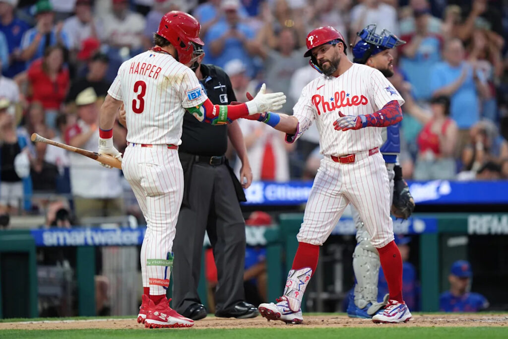 Who is in the MLB Home Run Derby tonight? Full field and bracket