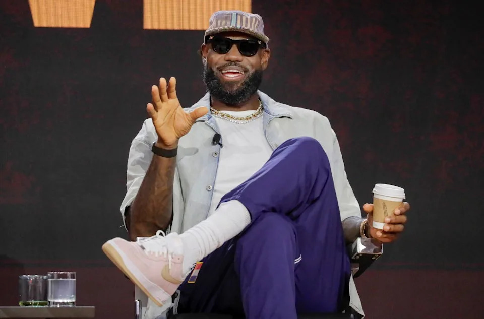 “Go where you can win, LeBron. When it’s over for us, it’s over,” O’Neal, 54, exclusively told the California Post in a new interview. Andrew Schwartz / SplashNews.com