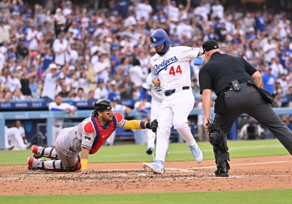 Dodgers swept by Diamondbacks in lackluster weekend
