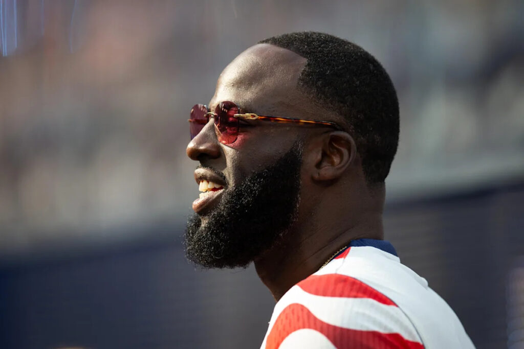 Draymond Green should be officially back with Warriors after LeBron James chooses 76ers