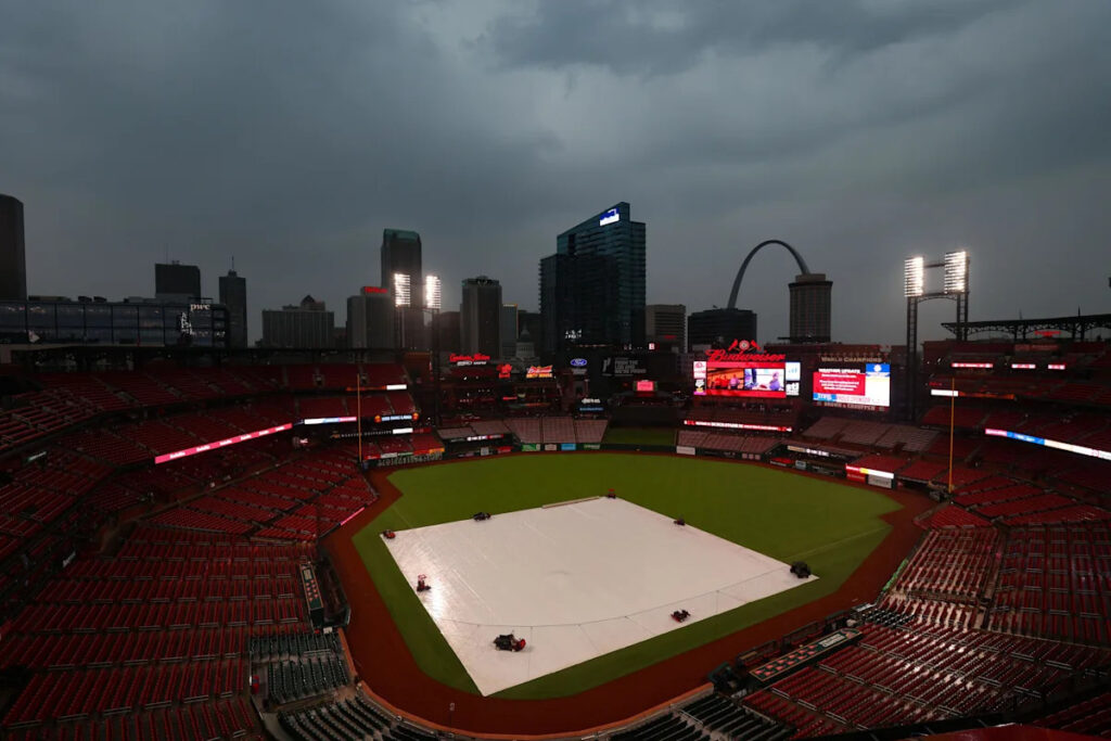 Braves at Cardinals rain delay chat and discussion Braves at Cardinals rain delay chat and discussion