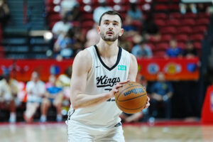 Alex Karaban reflects on Summer League success and his fit with Sacramento Alex Karaban reflects on Summer League success and his fit with Sacramento