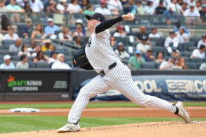 Ryan Weathers tries to gut out lingering stomach issue in rough Yankees outing Ryan Weathers tries to gut out lingering stomach issue in rough Yankees outing