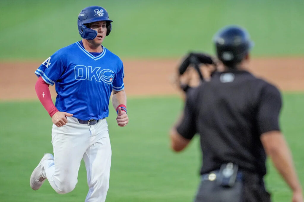 Dodgers minors: Ryan Ward, Logan Wagner, Luis Carias