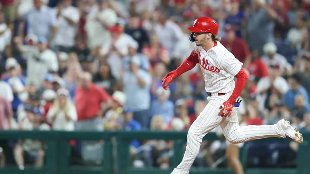 Bryson Stott homers and drives in 5 as Phillies rout Yankees 11-4 to avoid series sweep Bryson Stott homers and drives in 5 as Phillies rout Yankees 11-4 to avoid series sweep