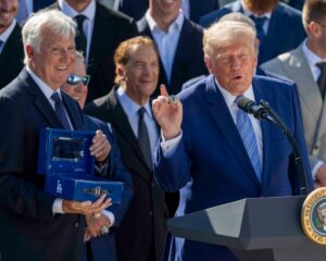 Trump hosts champion Dodgers at White House as some players stay away Trump hosts champion Dodgers at White House as some players stay away
