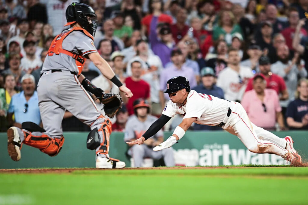 Orioles’ defensive gaffes hand Red Sox their 14th straight win Orioles’ defensive gaffes hand Red Sox their 14th straight win