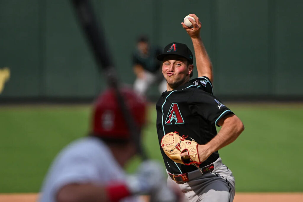 Tyler Locklear impresses in game against the Cardinals