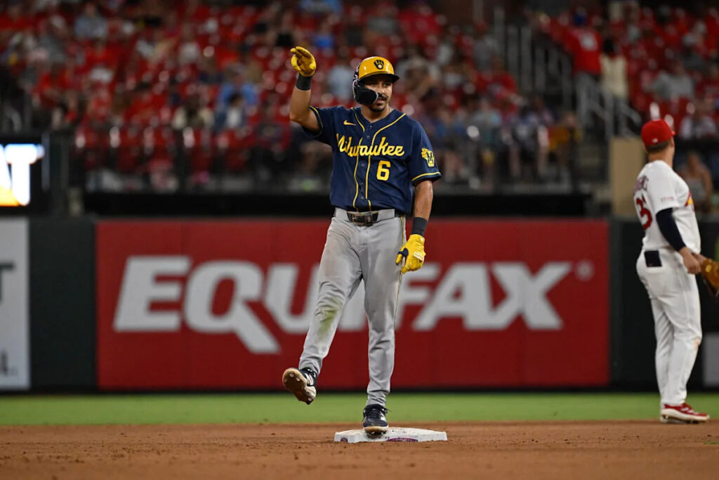 Brewers’ David Hamilton leaves early with hamstring injury after sparking comeback win vs. Cardinals Brewers’ David Hamilton leaves early with hamstring injury after sparking comeback win vs. Cardinals