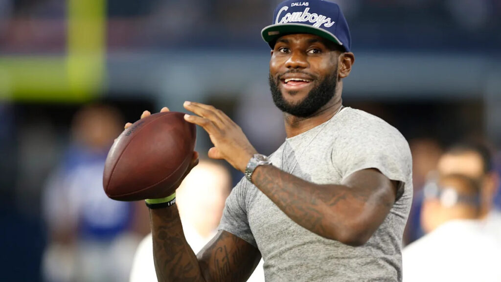 Saquon Barkley urges LeBron James to sign in Philadelphia, “be remembered forever” Saquon Barkley urges LeBron James to sign in Philadelphia, “be remembered forever”