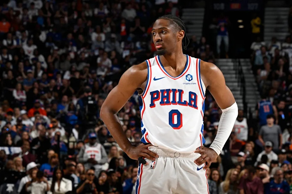 76ers All-NBA guard <a class="link " href="https://sports.yahoo.com/nba/players/6413/" data-i13n="sec:content-canvas;subsec:anchor_text;elm:context_link" data-ylk="slk:Tyrese Maxey;sec:content-canvas;subsec:anchor_text;elm:context_link;itc:0" data-yga="{"yLinkElement":"context_link","yModuleName":"content-canvas","yLinkText":"Tyrese Maxey","ySubModuleName":"anchor_text","yHasCommerce":false}">Tyrese Maxey</a> is looking forward to playing with LeBron James. NBAE via Getty Images