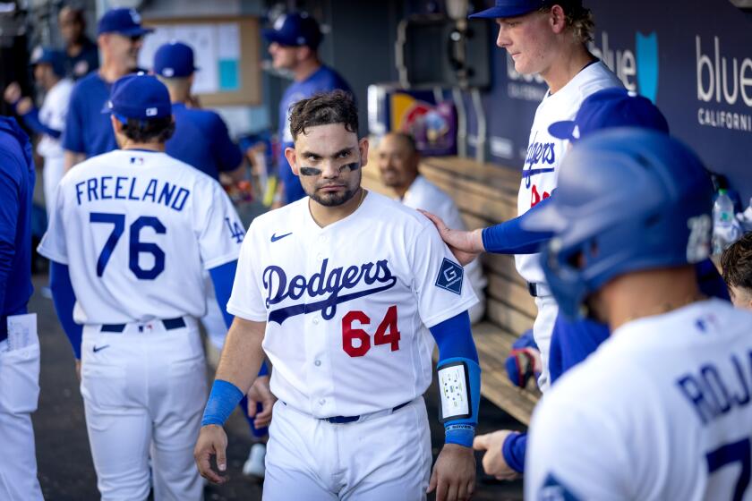 Eliezer Alfonzo has emotional day as Dodgers lose to Padres Eliezer Alfonzo has emotional day as Dodgers lose to Padres