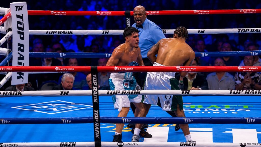 Fans Cry Robbery After Deric “Scooter” Davis Edges Carlos Ramos In Cleveland Fans Cry Robbery After Deric “Scooter” Davis Edges Carlos Ramos In Cleveland