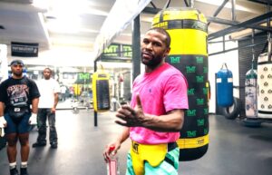 Floyd Mayweather Declares He’s Still ‘The Face Of Boxing’ At 50 Floyd Mayweather Declares He’s Still ‘The Face Of Boxing’ At 50