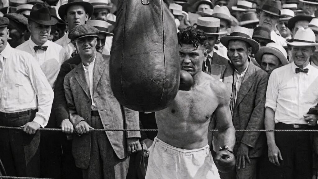 Jack Dempsey Shocked Fred Fulton With 23-Second Knockout Jack Dempsey Shocked Fred Fulton With 23-Second Knockout