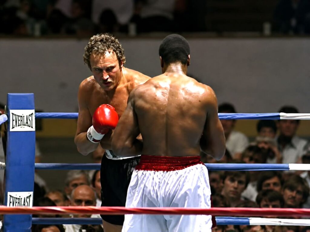 Larry Holmes Breaks Down Scott LeDoux in Minnesota Larry Holmes Breaks Down Scott LeDoux in Minnesota