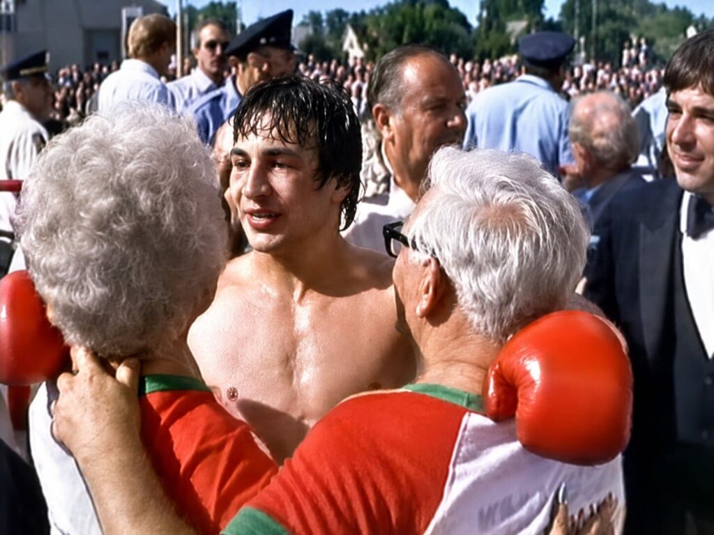Ray Mancini Overwhelms Ernesto España in First WBA Defense