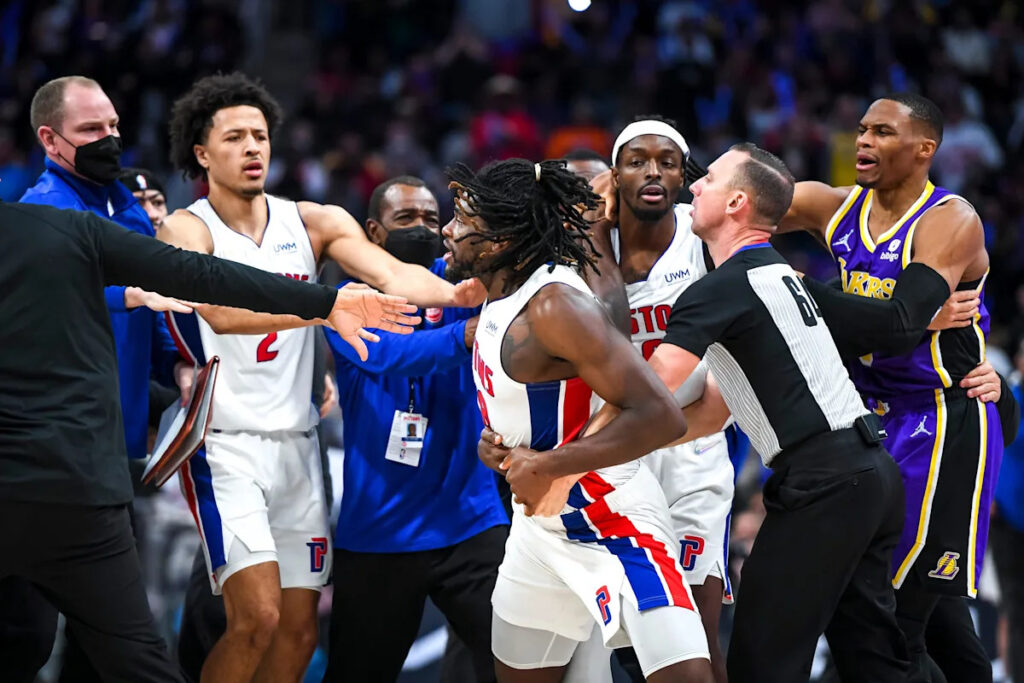 LeBron James reminisces about 2021 fight, ejection with Isaiah Stewart LeBron James reminisces about 2021 fight, ejection with Isaiah Stewart