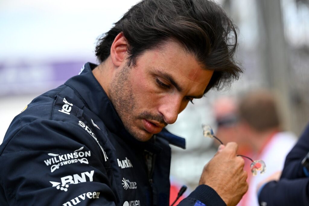 Sainz handed unprecedented penalty after F1 British GP Sainz handed unprecedented penalty after F1 British GP