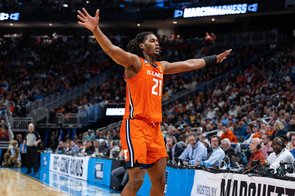 Morez Johnson Jr. dominates in NBA Summer League debut Morez Johnson Jr. dominates in NBA Summer League debut