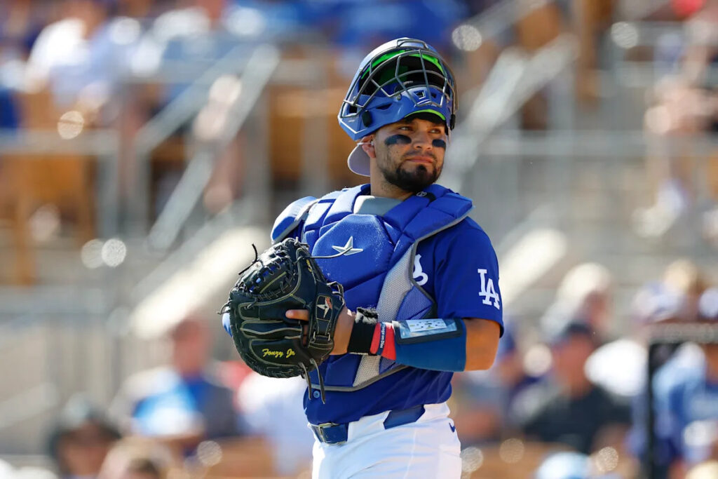 Dodgers call up C Eliezer Alfonzo Jr., whose sister and stepmother remain missing after Venezuelan earthquakes Dodgers call up C Eliezer Alfonzo Jr., whose sister and stepmother remain missing after Venezuelan earthquakes