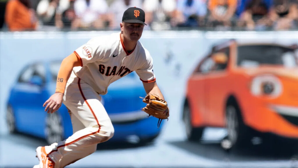 Giants’ Matt Chapman goes on injured list with abdominal strain Giants’ Matt Chapman goes on injured list with abdominal strain