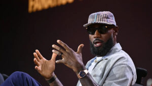 Latest reactions from LeBron James to Philadelphia: Draymond Green talks decision, LeBron met with Cavs Latest reactions from LeBron James to Philadelphia: Draymond Green talks decision, LeBron met with Cavs