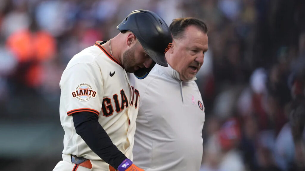 Giants put Casey Schmitt on 10-day injured list with torn meniscus in left knee