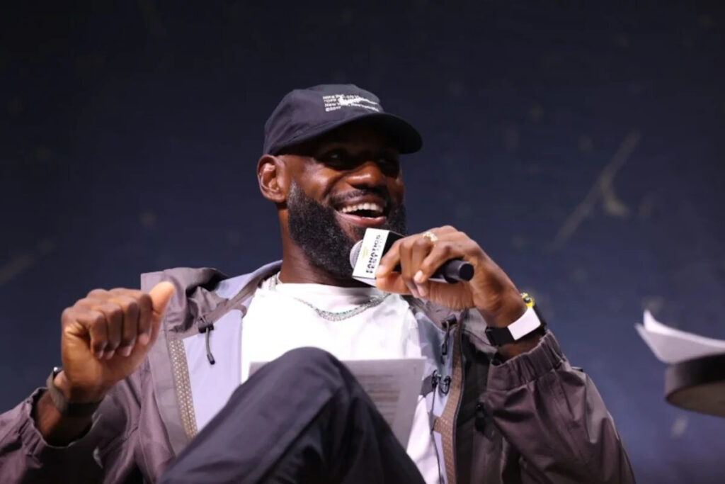 Heat staffer’s mistake to blame for premature LeBron James YouTube presser