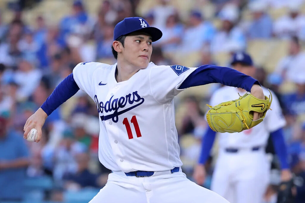 Roki Sasaki keeps impressing as Dodgers defeat Mariners 6-2 Roki Sasaki keeps impressing as Dodgers defeat Mariners 6-2