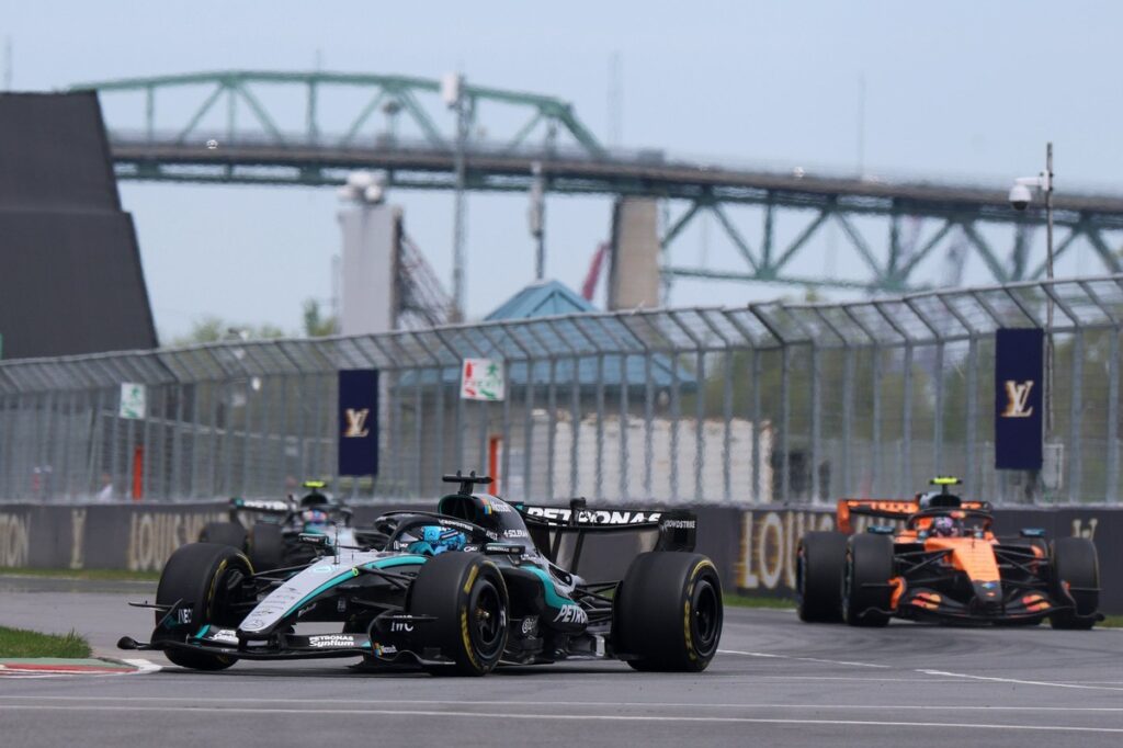 McLaren still to investigate why it’s losing to Mercedes on the straights, despite same PU McLaren still to investigate why it’s losing to Mercedes on the straights, despite same PU