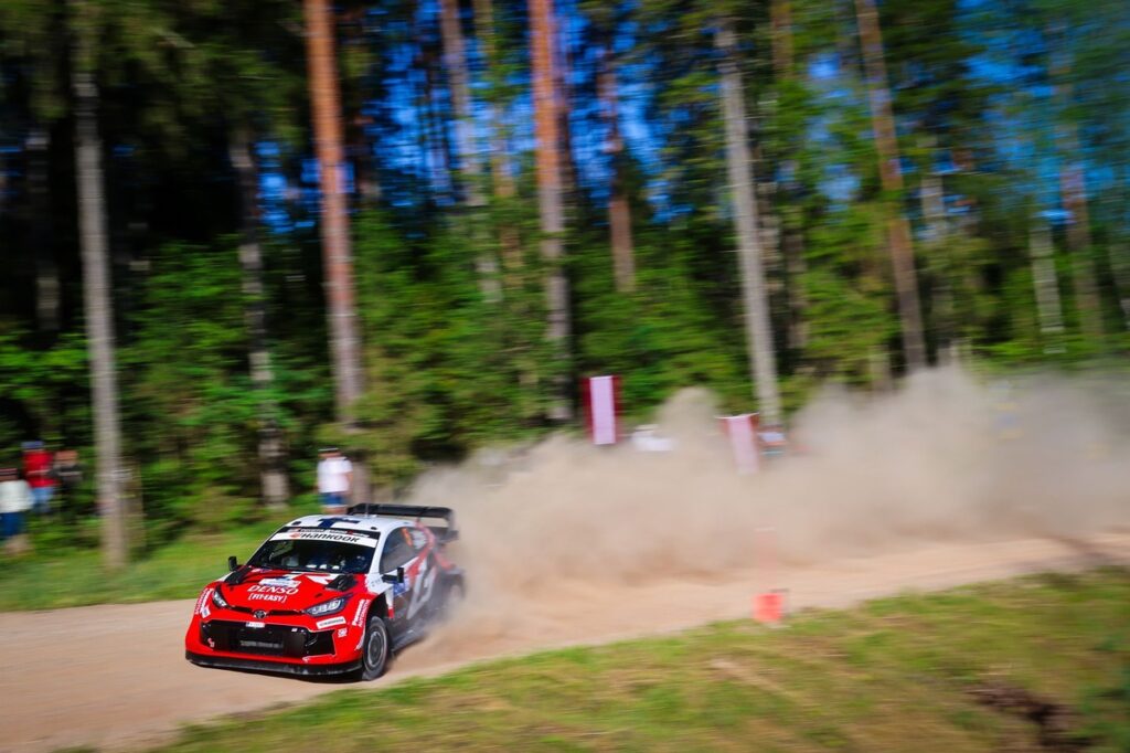 Pajari leads after Friday afternoon clean sweep Pajari leads after Friday afternoon clean sweep