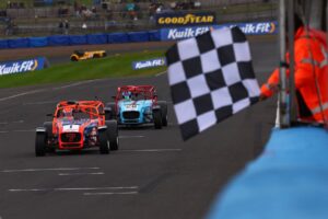 Armstrong muscles to Caterham hat-trick on entertaining Knockhill weekend