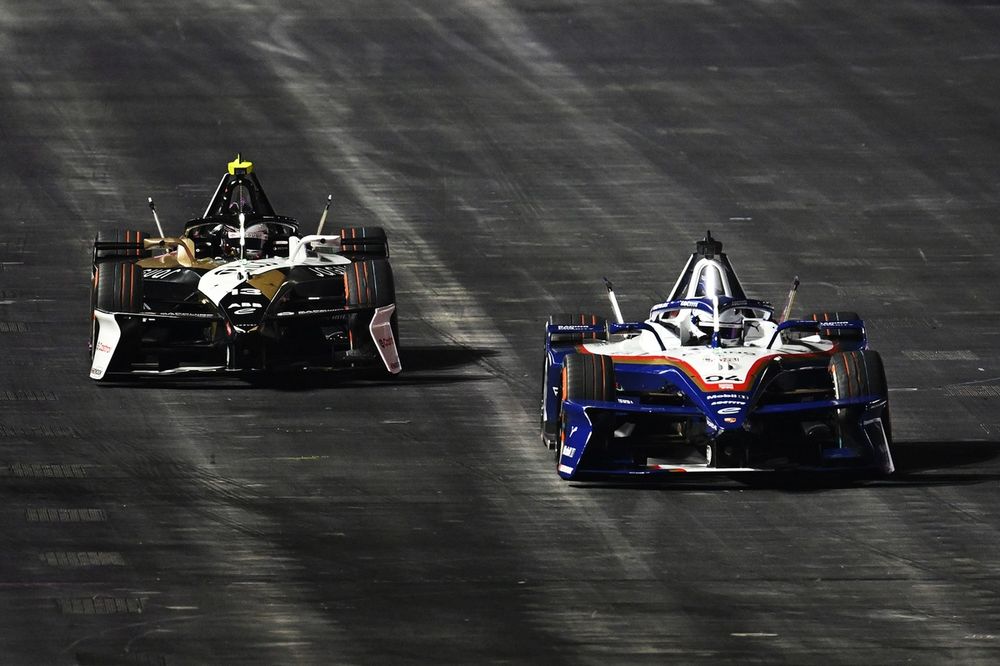 Pascal Wehrlein, Porsche Formula E Team, Antonio Felix Da Costa, Jaguar TCS Racing