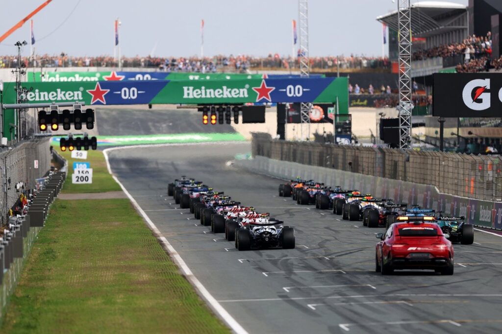 FIA explains safety car formation lap after F1 driver criticism at Dutch GP FIA explains safety car formation lap after F1 driver criticism at Dutch GP