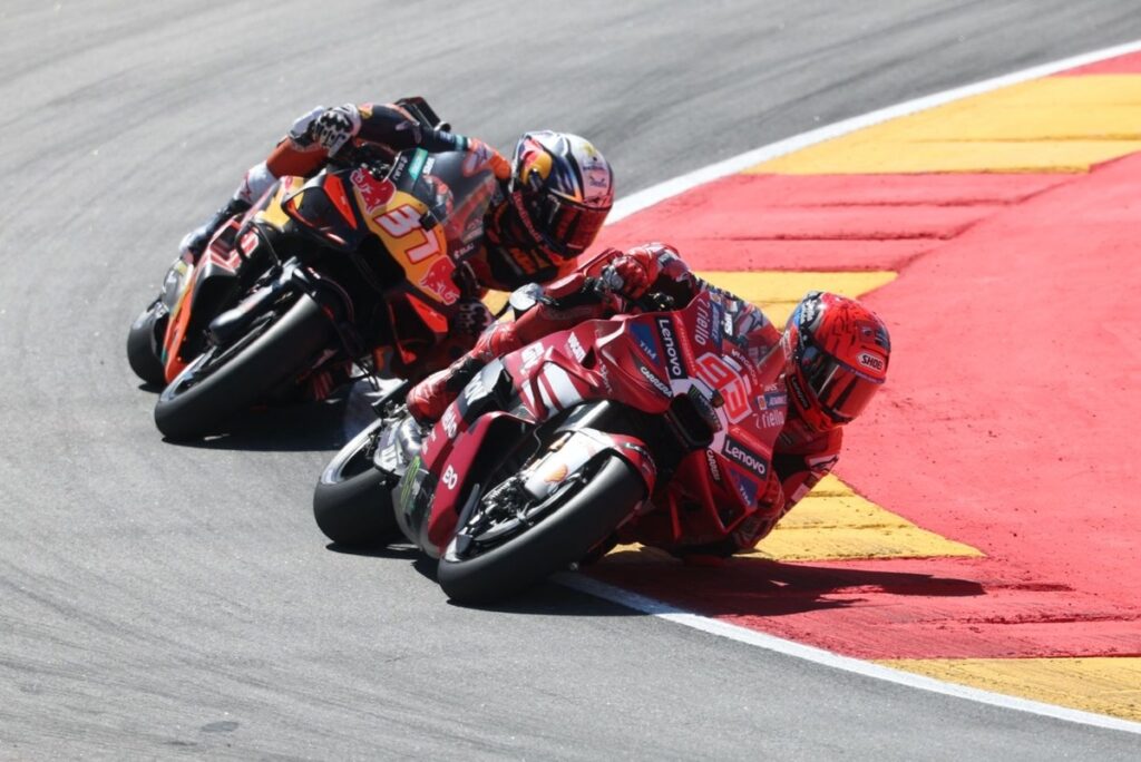 What Acosta was missing in Aragon GP fight with Marquez What Acosta was missing in Aragon GP fight with Marquez