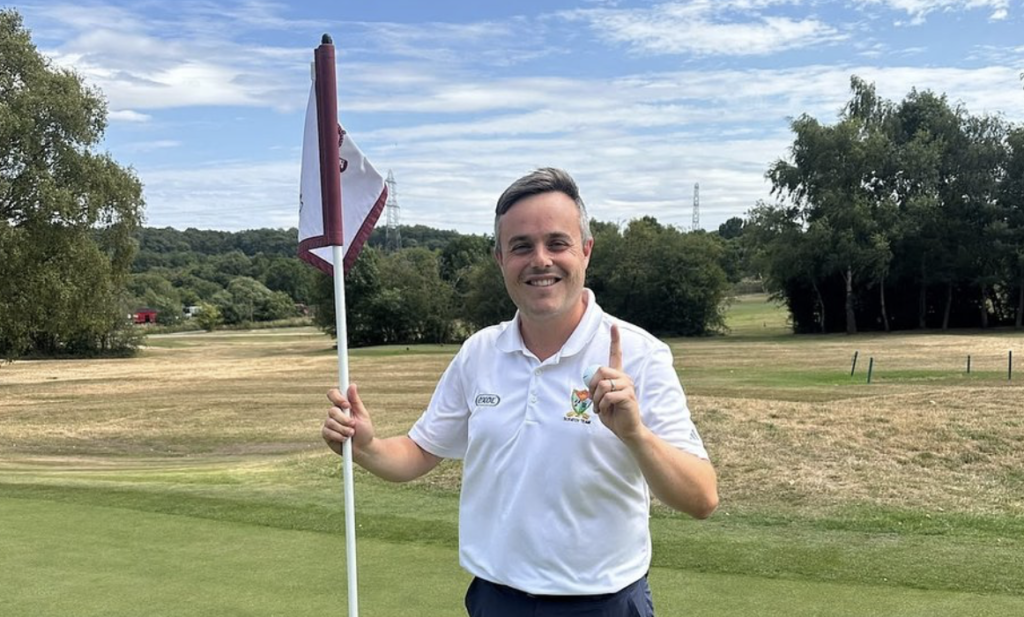 Worcestershire golfer bags incredible ace Worcestershire golfer bags incredible ace