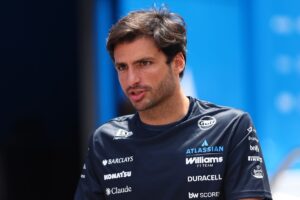 Williams confirms F1 2027 line-up with Sainz extension Williams confirms F1 2027 line-up with Sainz extension