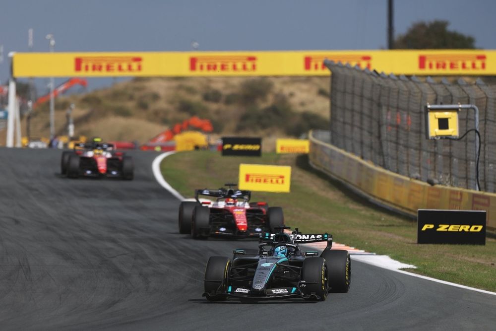 Charles Leclerc, Ferrari, George Russell, Mercedes