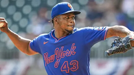 Mets trading reliever Huascar Brazobán to White Sox: report Mets trading reliever Huascar Brazobán to White Sox: report
