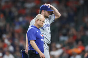 Blue Jays P Trey Yesavage undergoes meniscus surgery on injured left knee Blue Jays P Trey Yesavage undergoes meniscus surgery on injured left knee