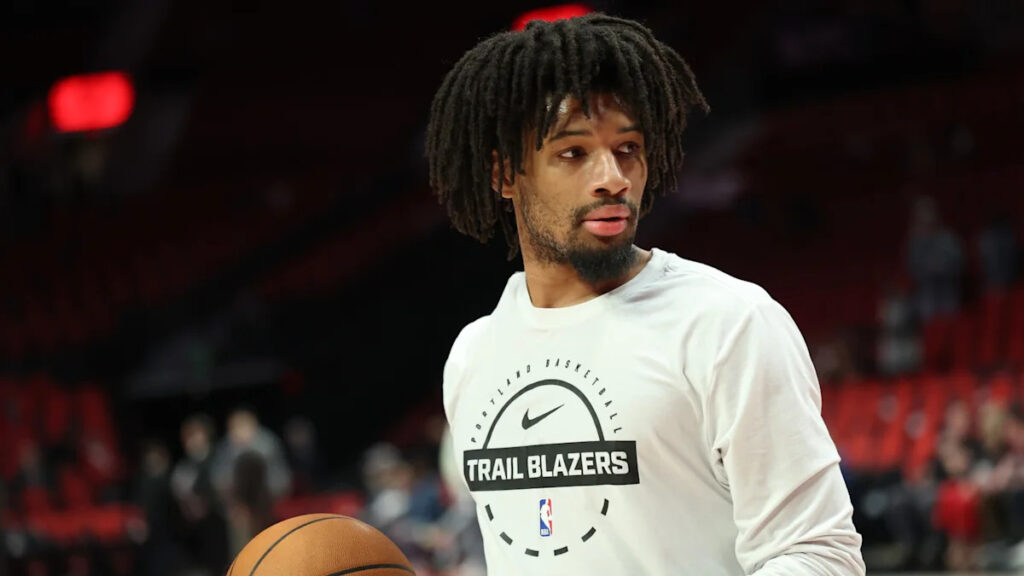 Portland’s Shaedon Sharpe tears meniscus, out six months